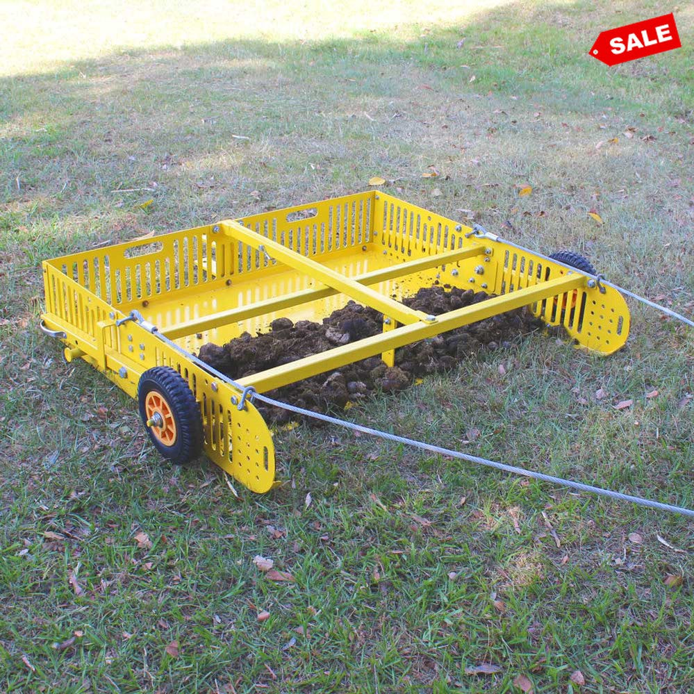 Lander - "Scoop'N'Tow" 2-in-1 Field Cleaner and Trailer